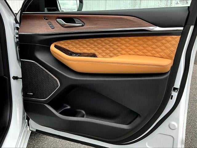 2023 Jeep Grand Cherokee L Summit 4x4