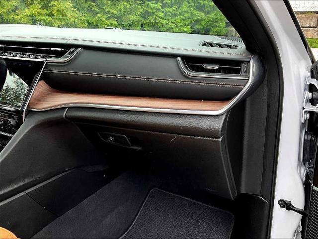 2023 Jeep Grand Cherokee L Summit 4x4