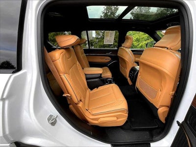 2023 Jeep Grand Cherokee L Summit 4x4