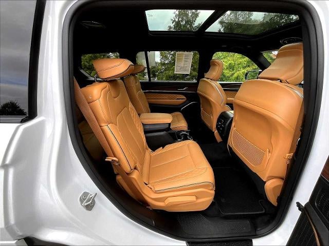 2023 Jeep Grand Cherokee L Summit 4x4