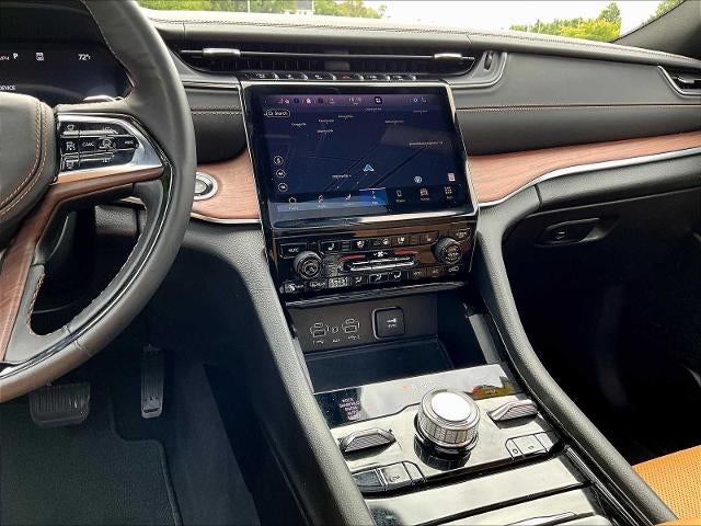 2023 Jeep Grand Cherokee L Summit 4x4