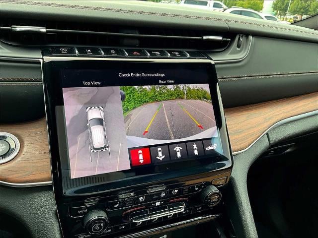 2023 Jeep Grand Cherokee L Summit 4x4