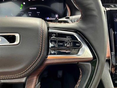 2023 Jeep Grand Cherokee L Summit 4x4