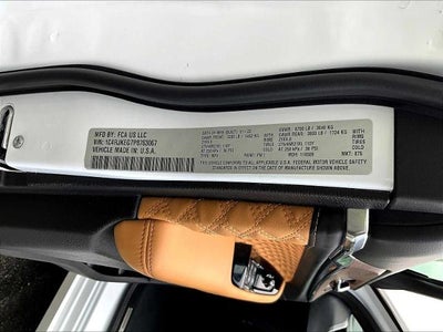 2023 Jeep Grand Cherokee L Summit 4x4