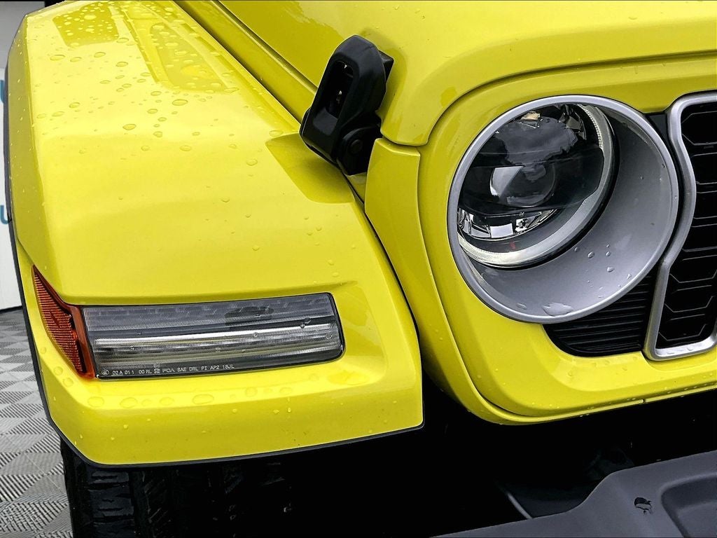 2024 Jeep Wrangler Sahara 4xe