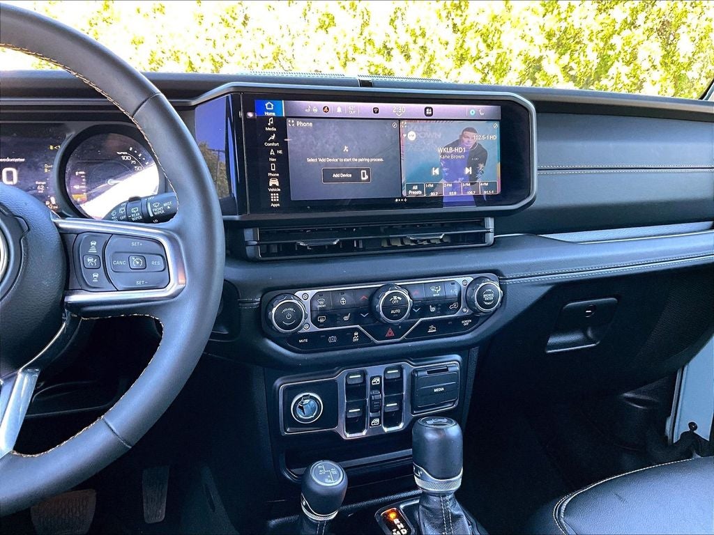2024 Jeep Wrangler Sahara 4xe