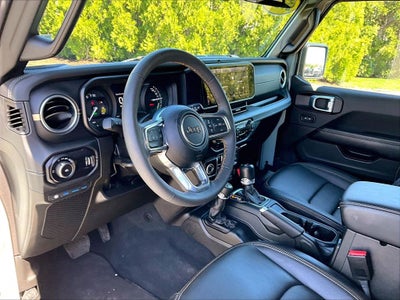 2024 Jeep Wrangler Sahara 4xe