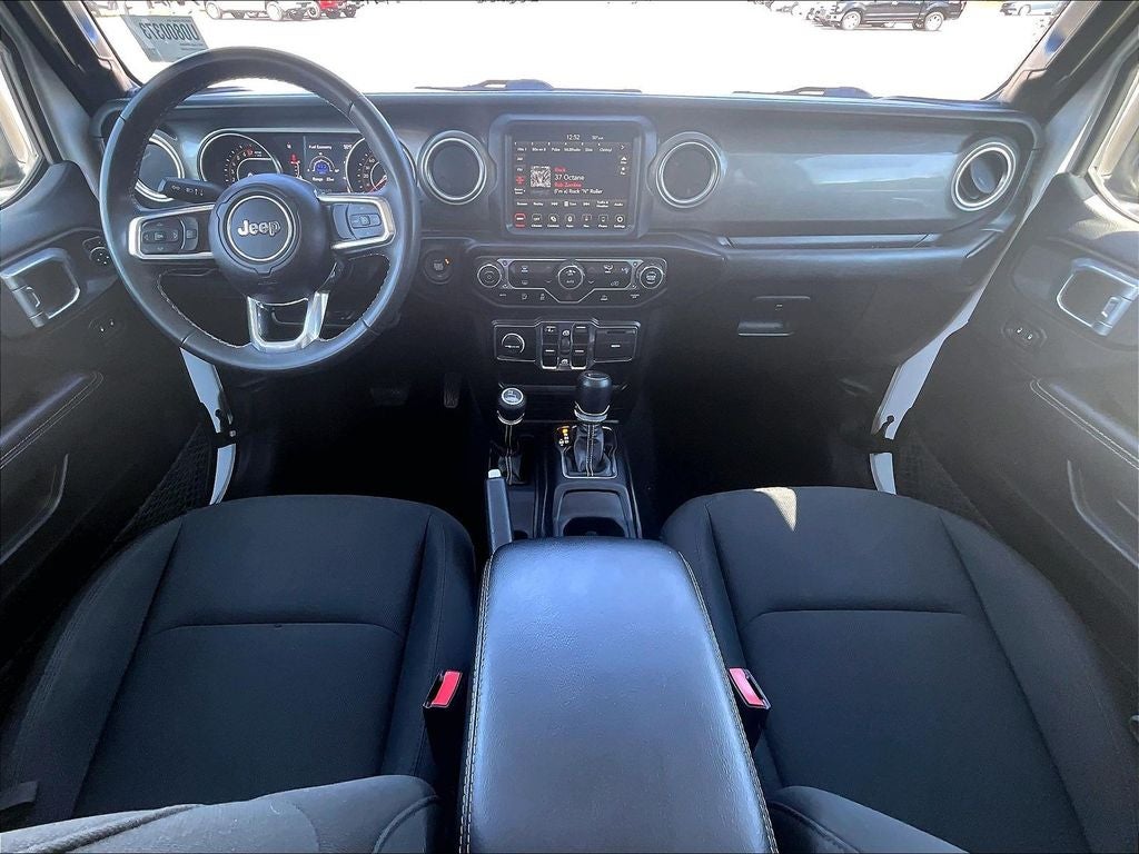 2023 Jeep Gladiator Overland