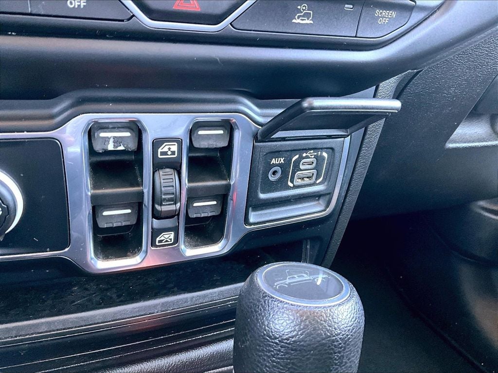 2023 Jeep Gladiator Overland
