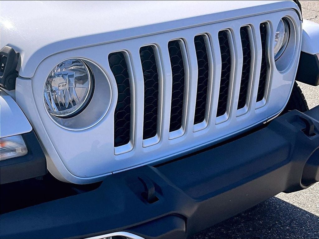 2023 Jeep Gladiator Overland