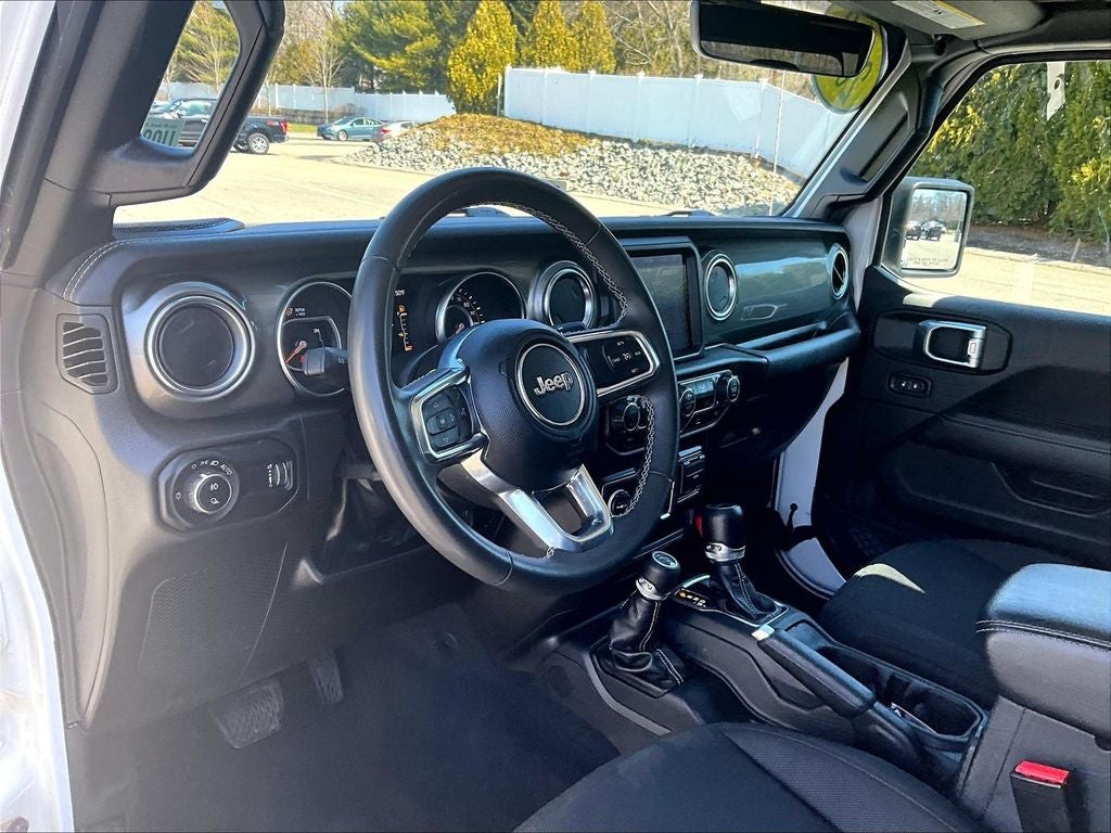 2023 Jeep Gladiator Overland