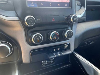 2022 RAM 1500 Big Horn 4x4 Quad Cab 6'4" Box