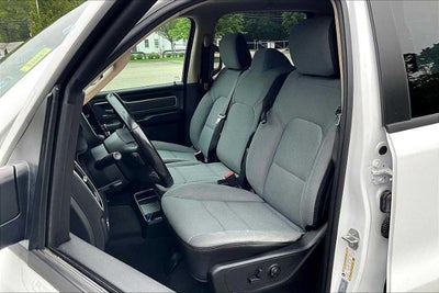 2020 RAM 1500 Big Horn 4x4 Crew Cab 5'7" Box