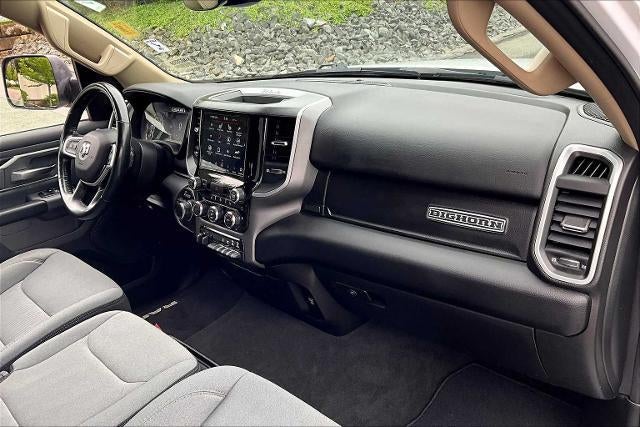 2020 RAM 1500 Big Horn 4x4 Crew Cab 5'7" Box