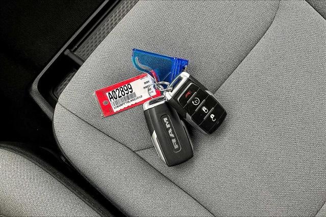 2020 RAM 1500 Big Horn 4x4 Crew Cab 5'7" Box