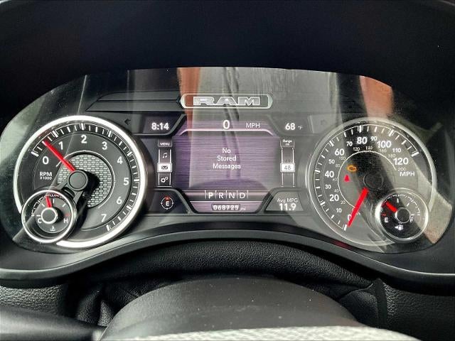 2021 RAM 1500 Laramie 4x4 Crew Cab 5'7" Box