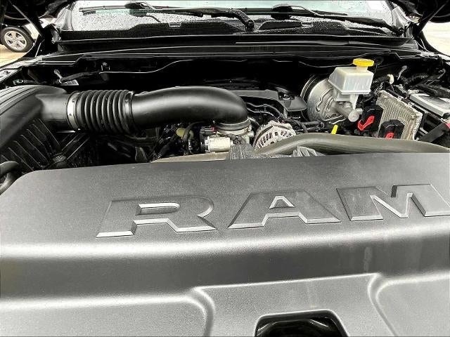 2021 RAM 1500 Laramie 4x4 Crew Cab 5'7" Box