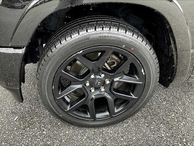 2021 RAM 1500 Laramie 4x4 Crew Cab 5'7" Box