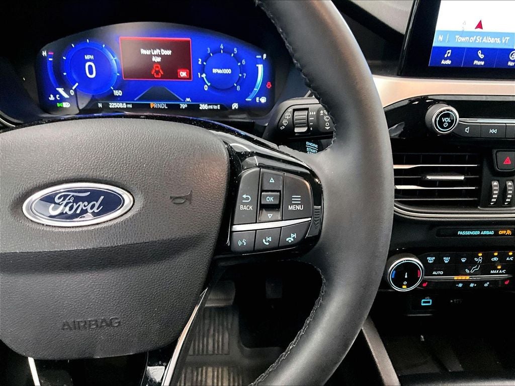 2022 Ford Escape SEL