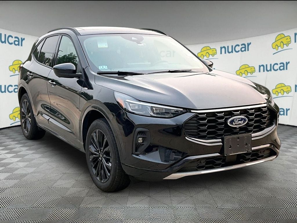 2024 Ford Escape ST-Line Elite