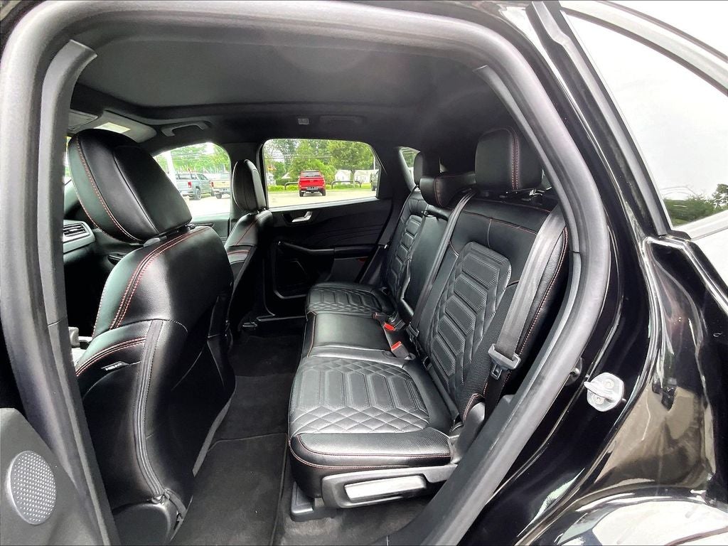 2024 Ford Escape ST-Line Elite