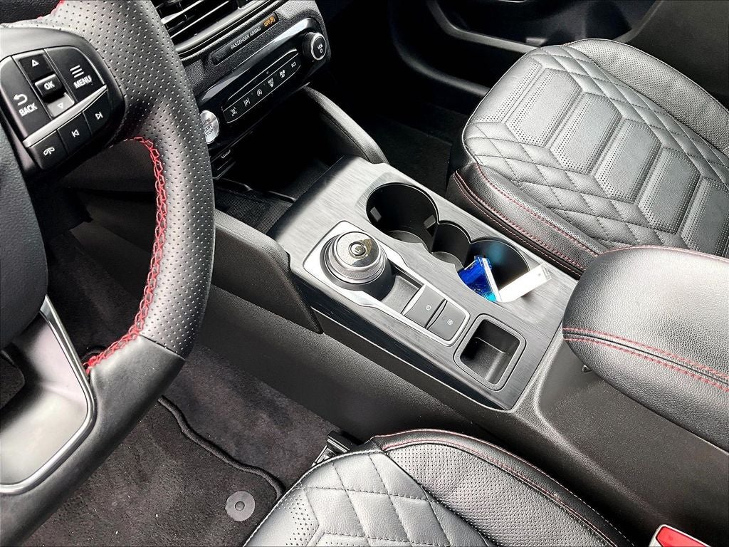 2024 Ford Escape ST-Line Elite