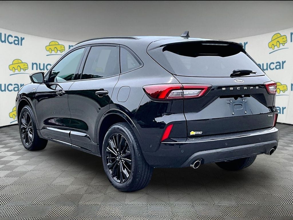 2024 Ford Escape ST-Line Elite