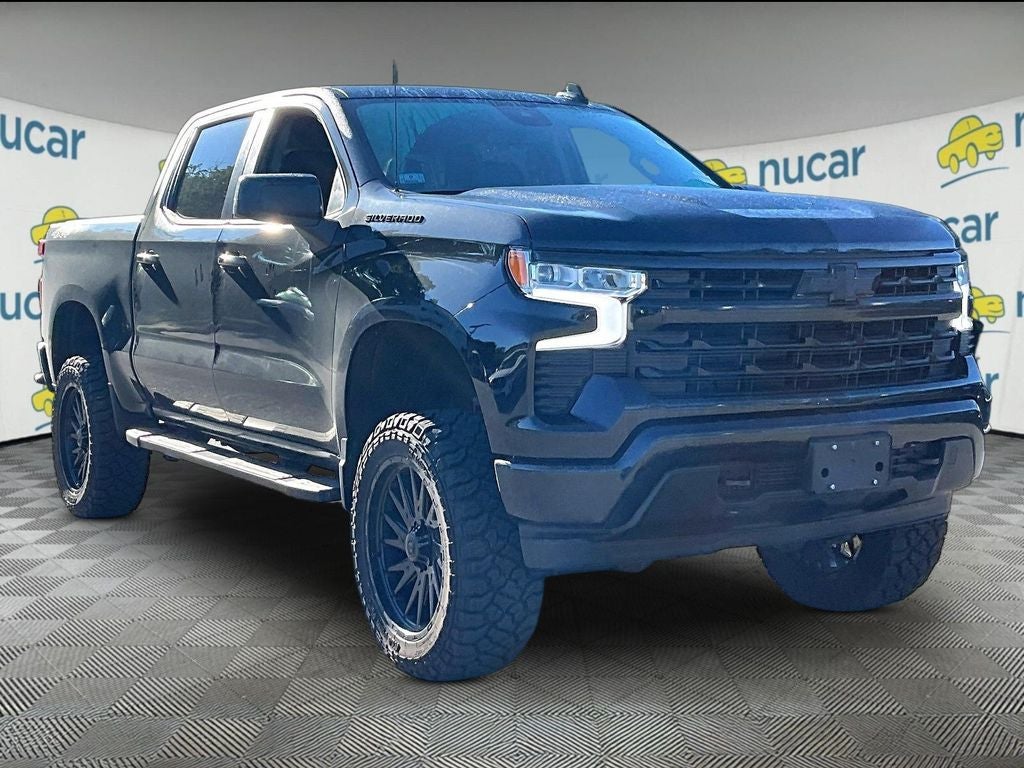 2025 Chevrolet Silverado 1500 LT LT1