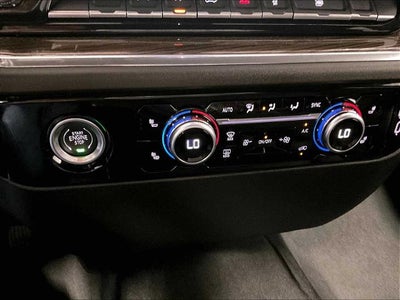 2024 GMC Sierra 1500 Crew Cab Short Box 4-Wheel Drive Elevation 3VL