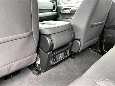 2024 GMC Sierra 1500 Crew Cab Short Box 4-Wheel Drive Elevation 3VL