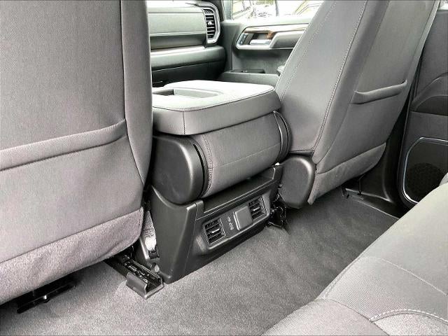 2024 GMC Sierra 1500 Crew Cab Short Box 4-Wheel Drive Elevation 3VL