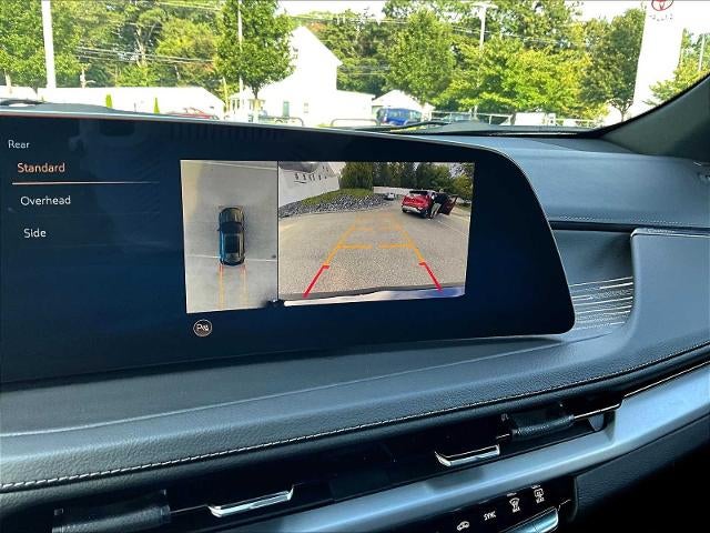 2025 Cadillac XT4 AWD 4dr Premium Luxury