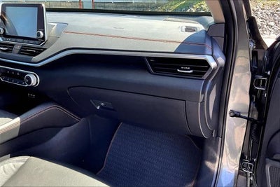 2020 Nissan Altima 2.5 SR Sedan