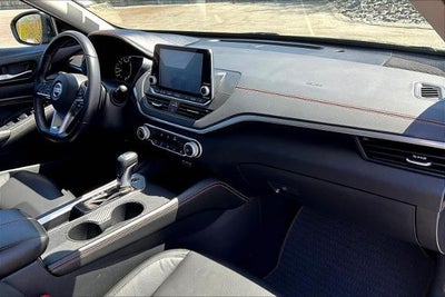 2020 Nissan Altima 2.5 SR Sedan