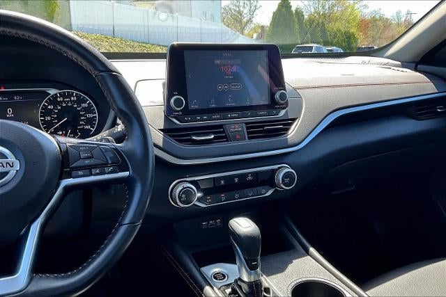 2020 Nissan Altima 2.5 SR Sedan