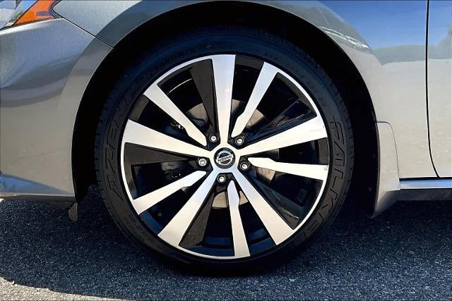 2020 Nissan Altima 2.5 SR Sedan