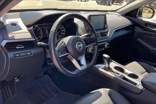 2020 Nissan Altima 2.5 SR Sedan