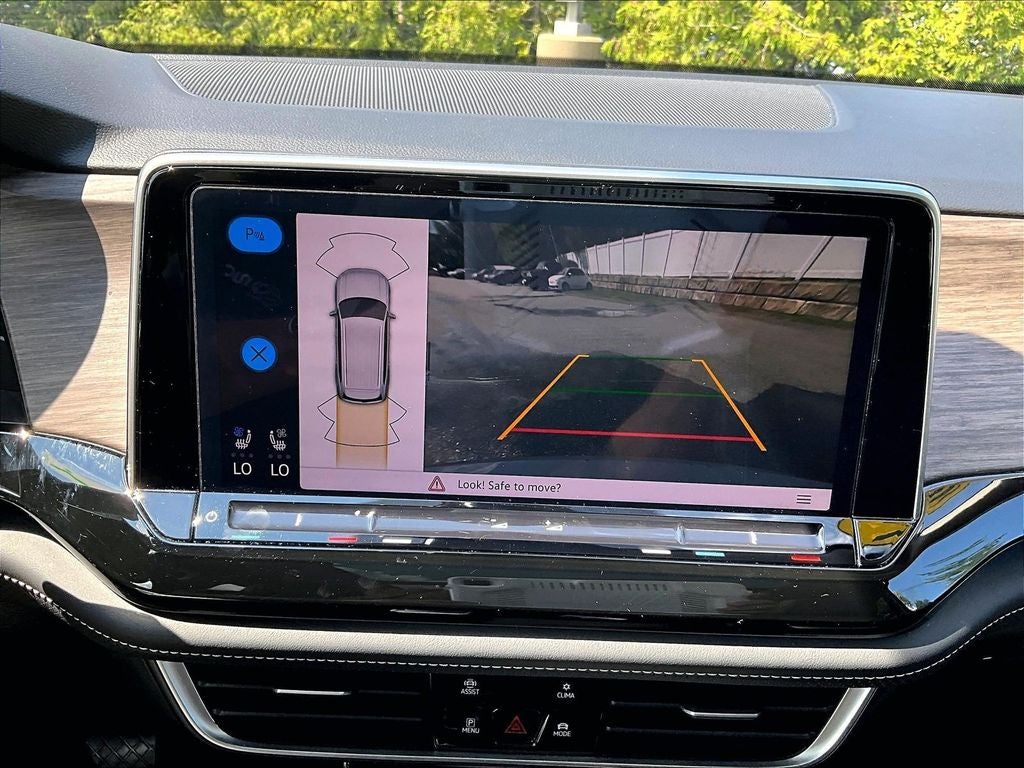 2025 Volkswagen Atlas 2.0T SEL
