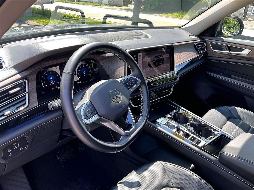 2025 Volkswagen Atlas 2.0T SEL