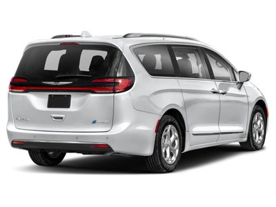 2023 Chrysler Pacifica Hybrid Limited FWD