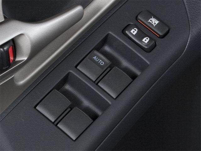 2010 Toyota Matrix 5dr Wgn Auto S AWD (Natl)