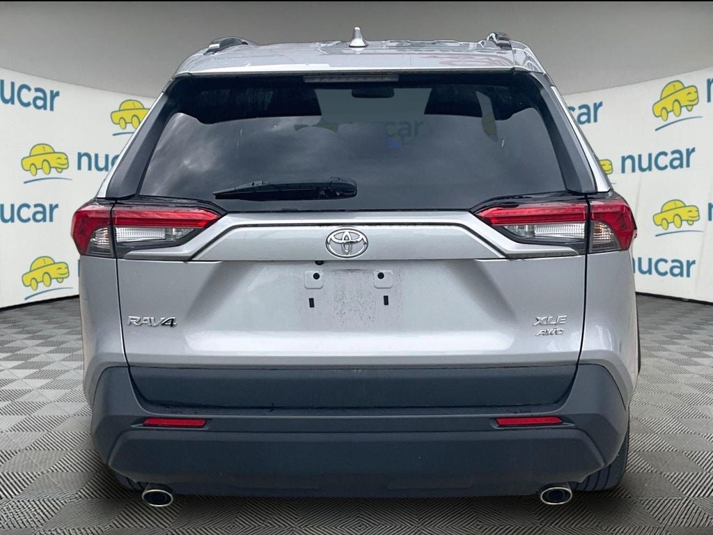 2024 Toyota RAV4 XLE Premium