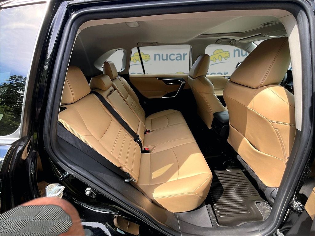 2022 Toyota RAV4 XLE Premium