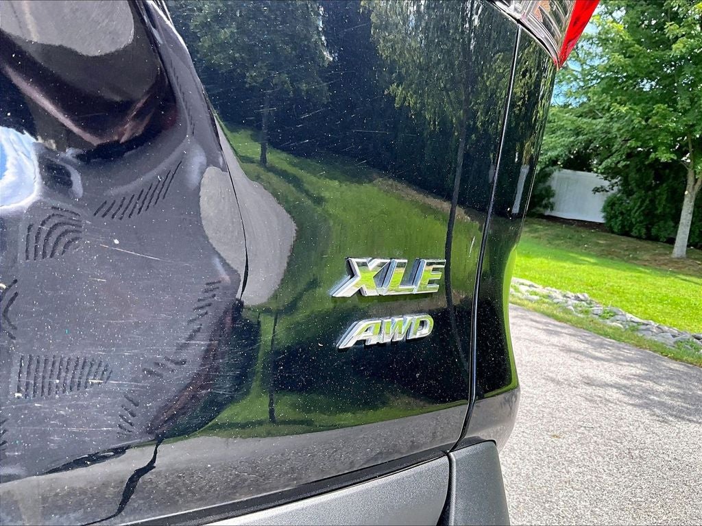 2022 Toyota RAV4 XLE Premium