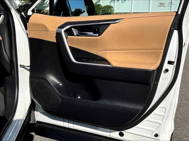 2021 Toyota RAV4 Hybrid XLE Premium AWD (Natl)