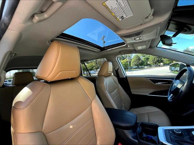 2021 Toyota RAV4 Hybrid XLE Premium AWD (Natl)