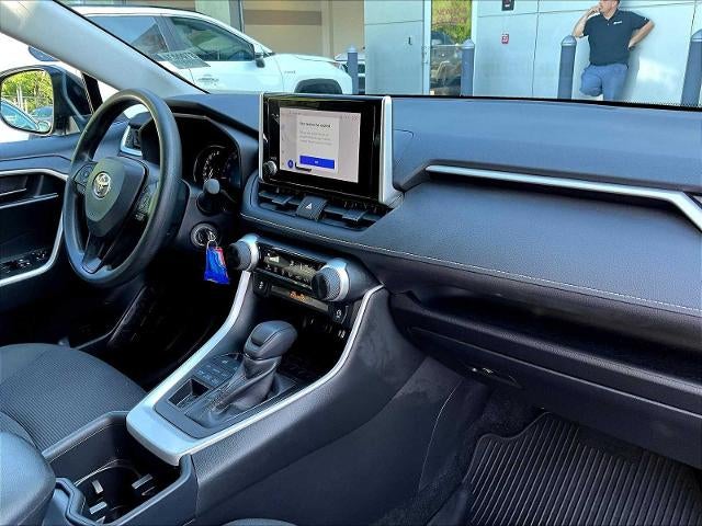 2023 Toyota RAV4 LE AWD (Natl)