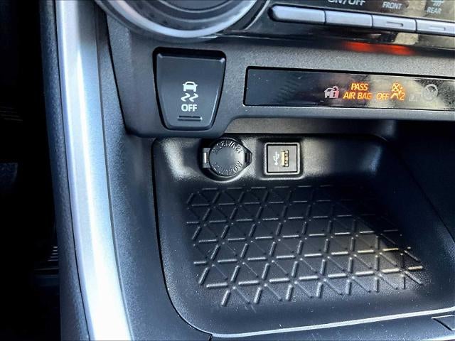 2023 Toyota RAV4 LE AWD (Natl)