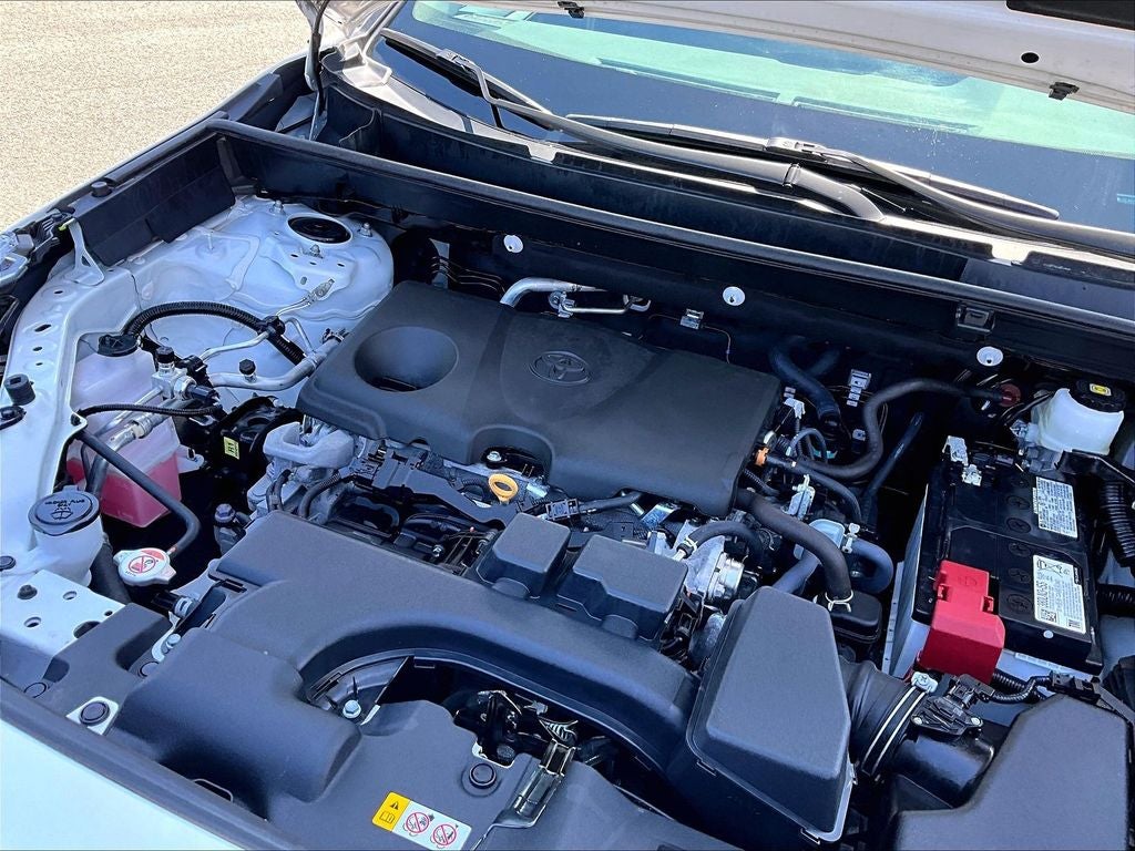 2025 Toyota RAV4 LE