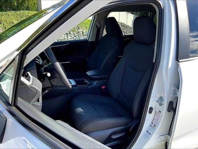 2022 Toyota RAV4 LE AWD (Natl)